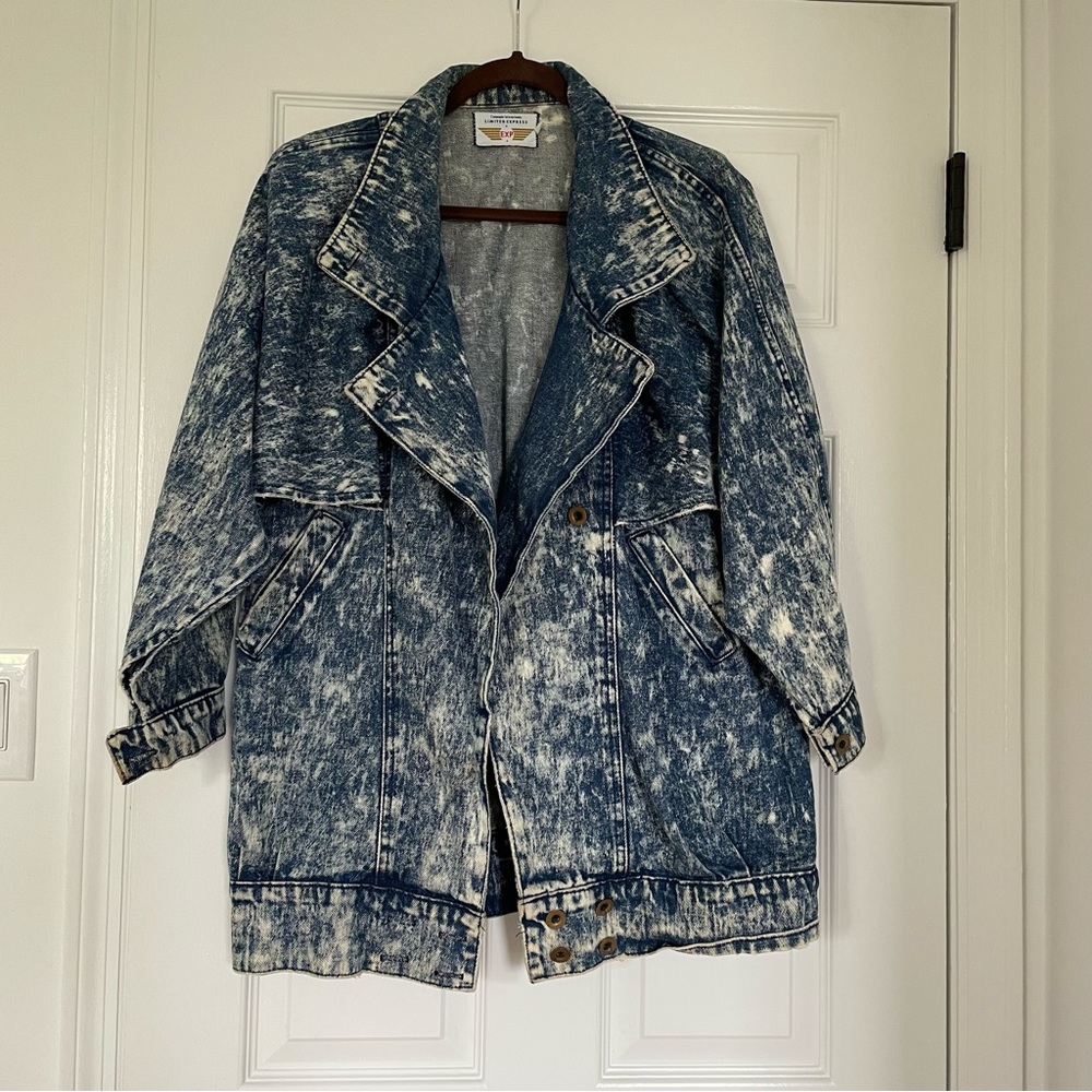 Vintage, Acid Washed Denim Jacket